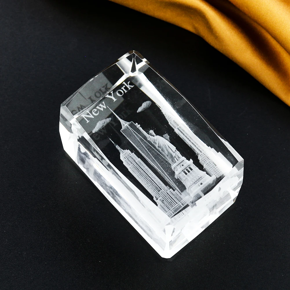 1PC 3D Crystal Carving Empire  - Home Decor New York avis et prix