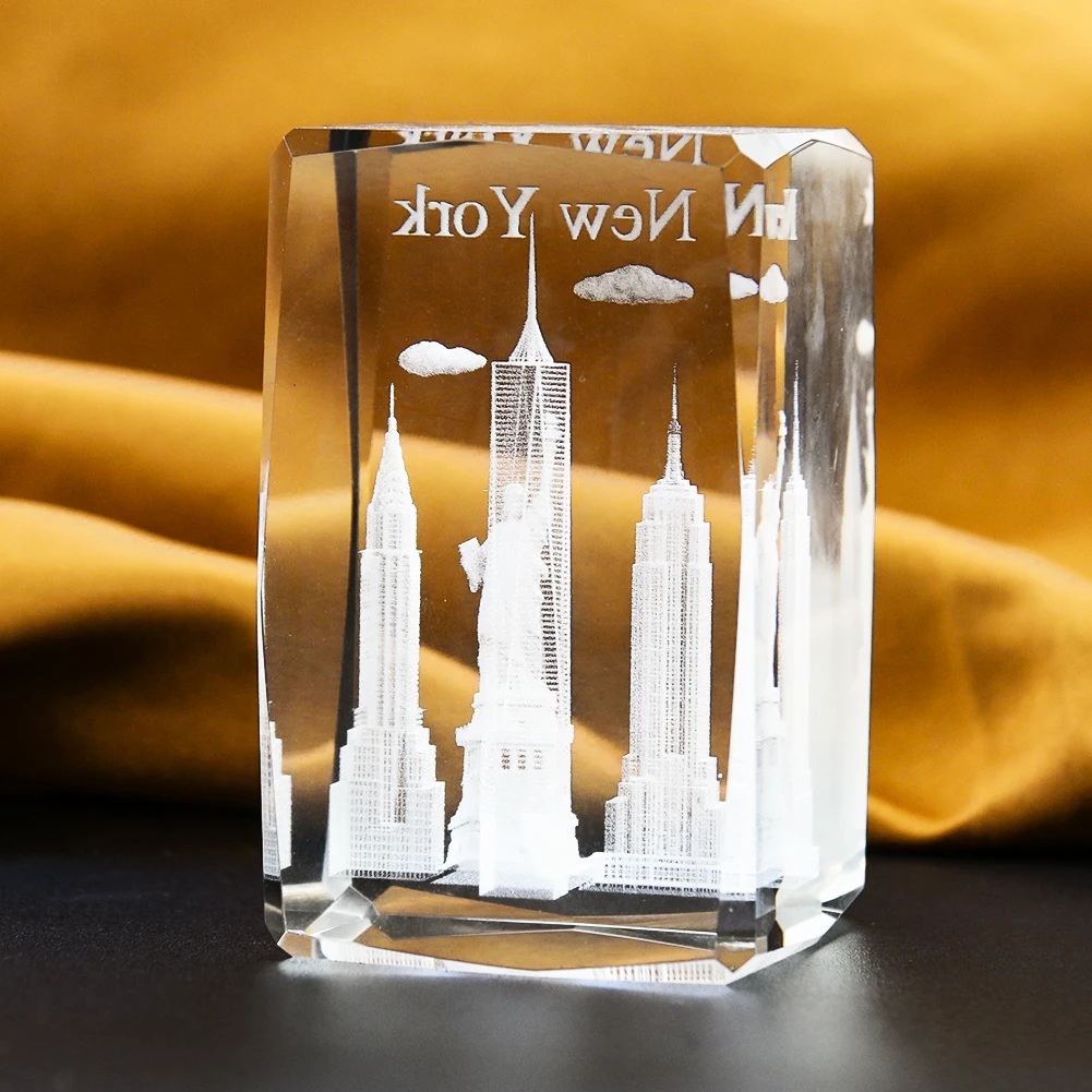 1PC 3D Crystal Carving Empire  - Home Decor New York avis et prix