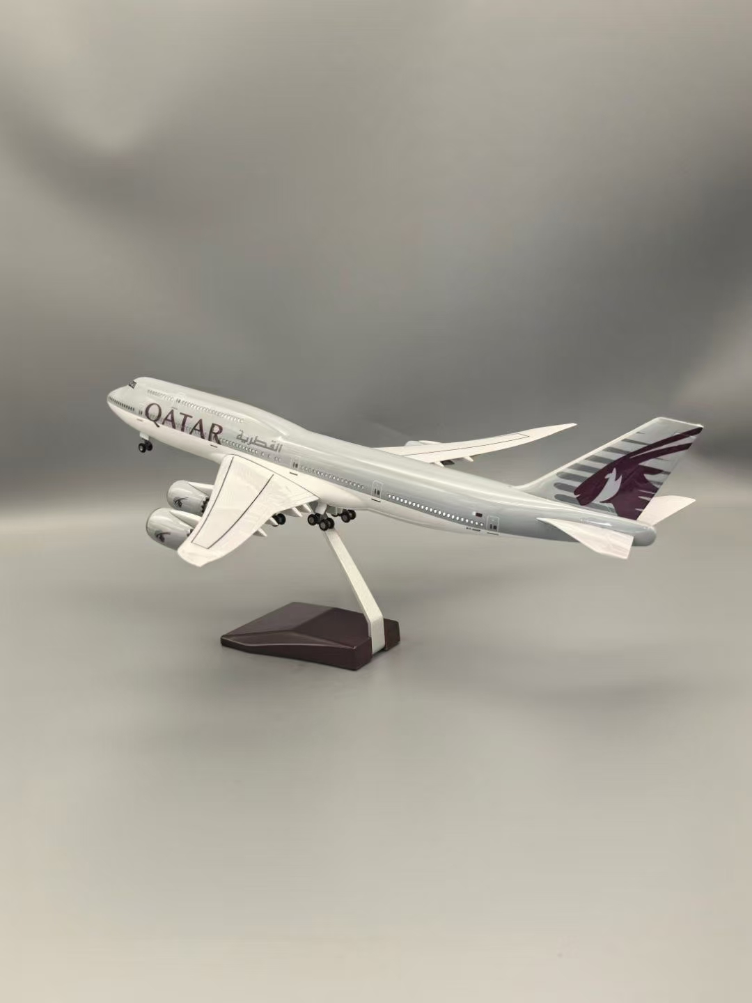 Airplane Model 1:130 Scale Boe - Home Decor Qatar avis et prix