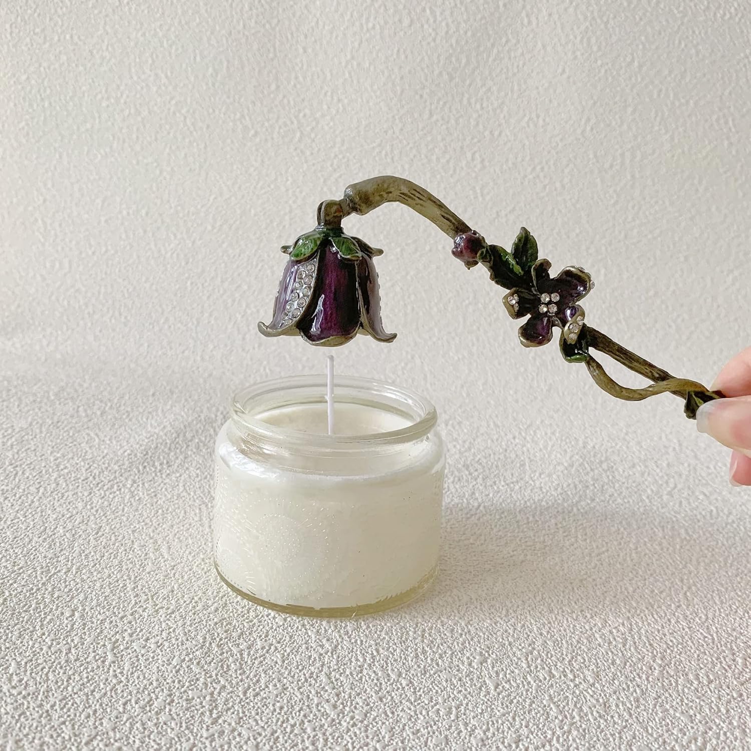 Candle Snuffer with Vintage De - Home Decor Free Images avis et prix