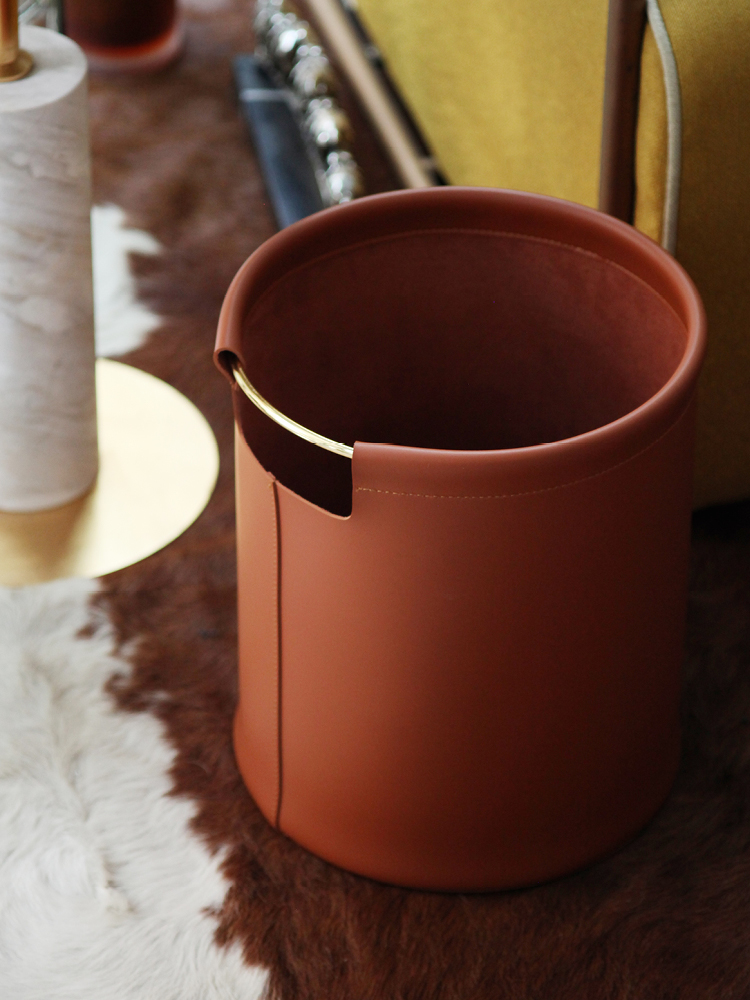 Brown Leather Storage Bucket f - Home Decor Hampers avis et prix