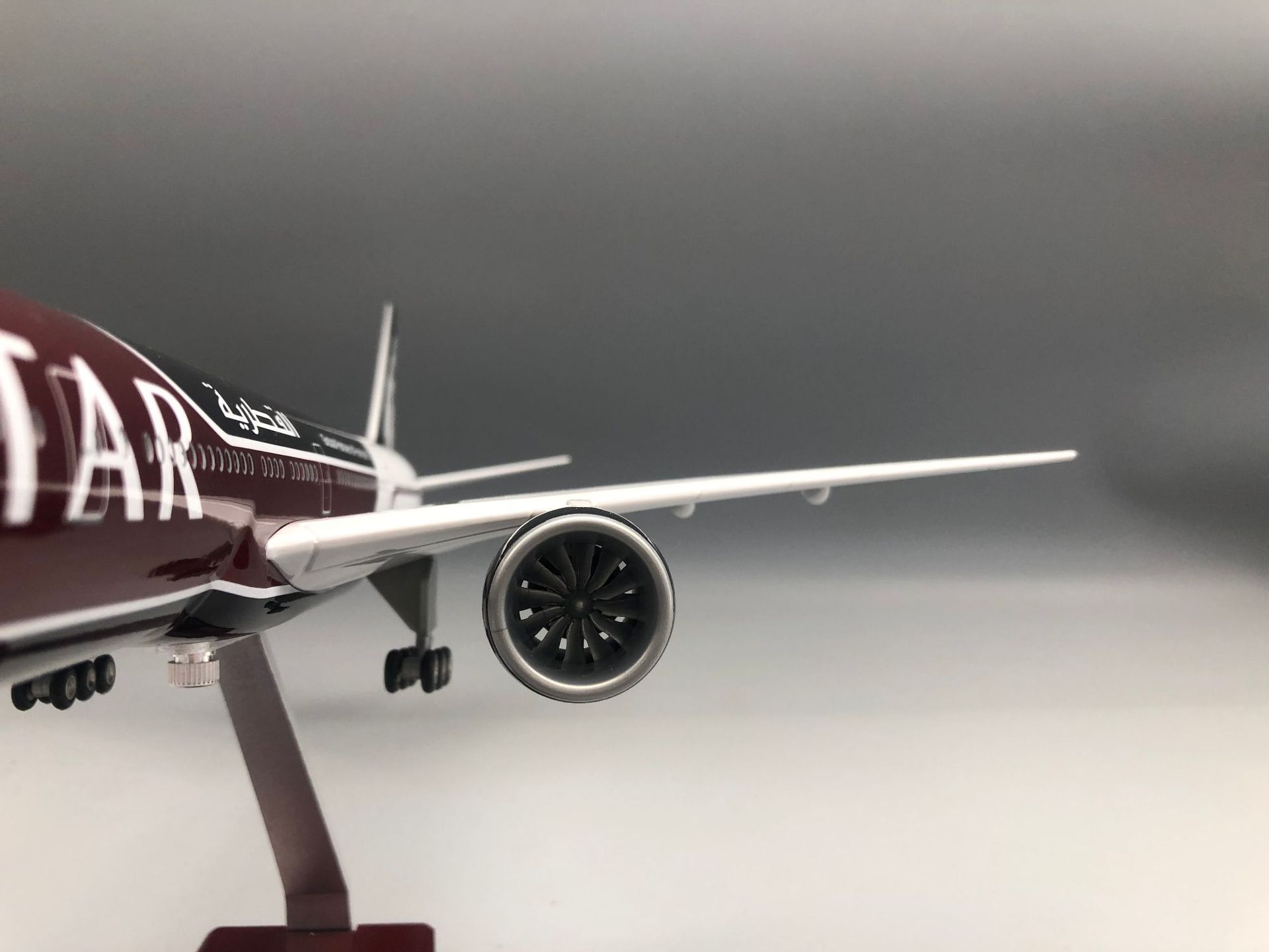 for B777-300 Qatar Model Plane - Home Decor Qatar avis et prix
