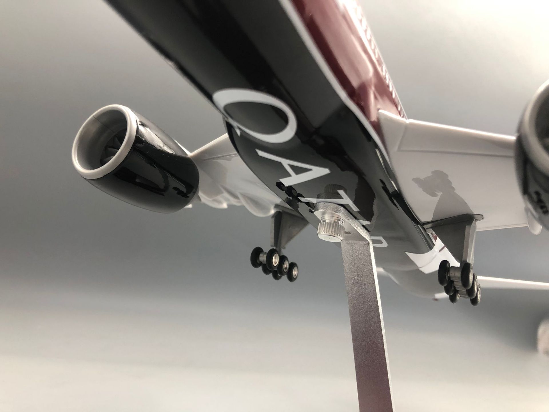 for B777-300 Qatar Model Plane - Home Decor Qatar avis et prix